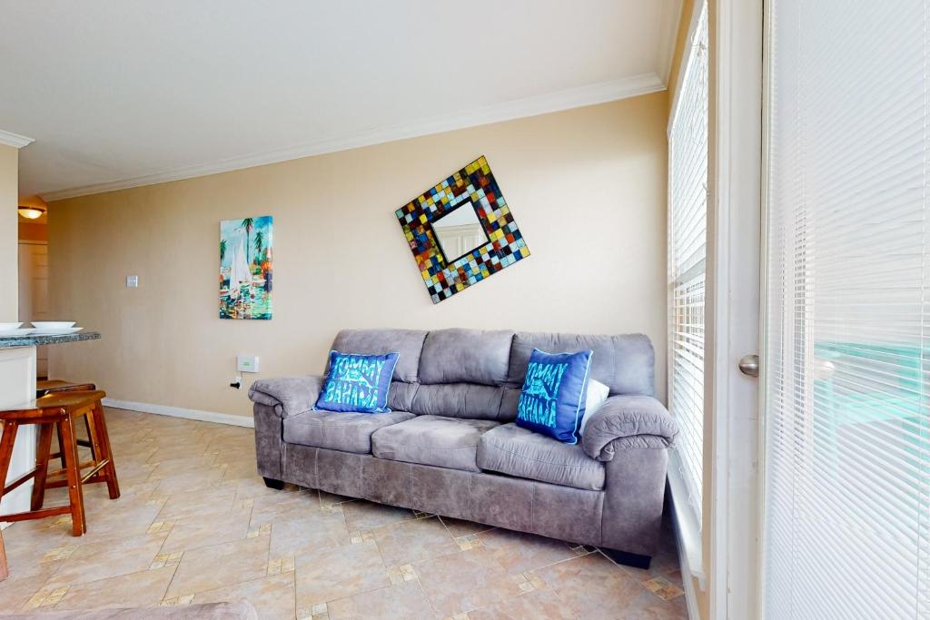 Aloha Beaches, Galveston