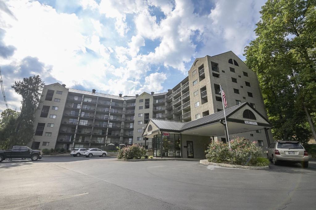 OLDE GATLINBURG PLACE UNIT 510 - GREAT LOCATION! CLOSE TO TOWN! condo, Gatlinburg