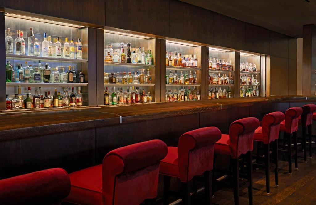 Bar/lounge