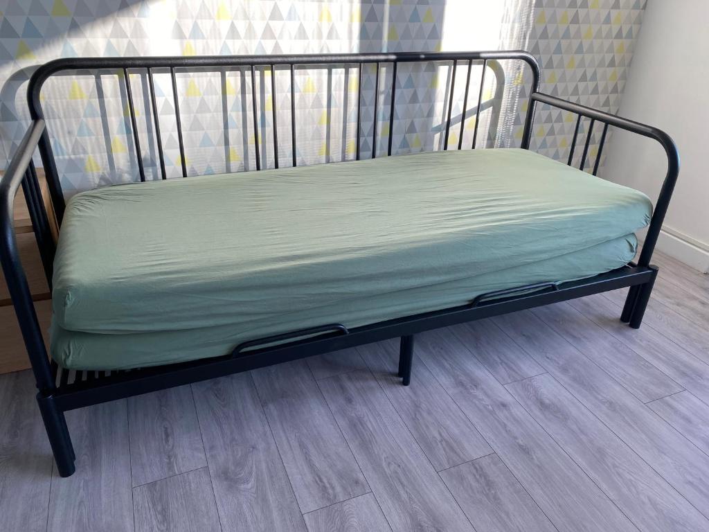 Studio Amicie 27m2, balcon couvert, près centre-gare-cathédrale, wifi - 4