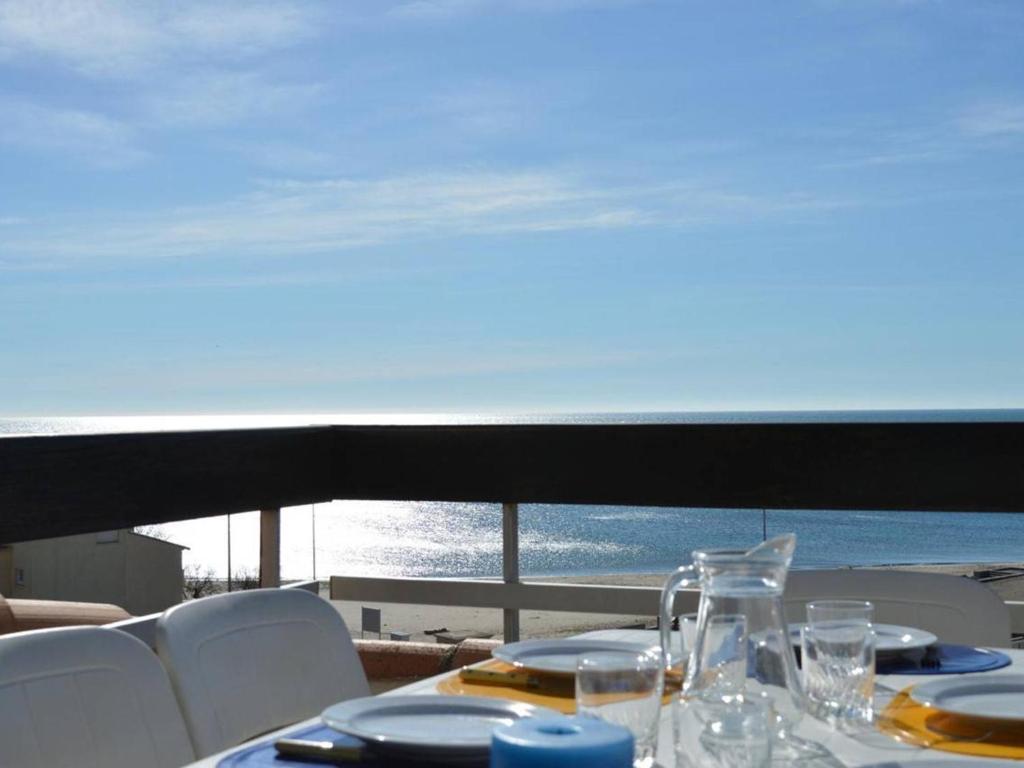Appt T3 avec terrasse, clim, parking à Cap d'Agde, proche plage et commerces - FR-1-249-38, Cap d'Agde