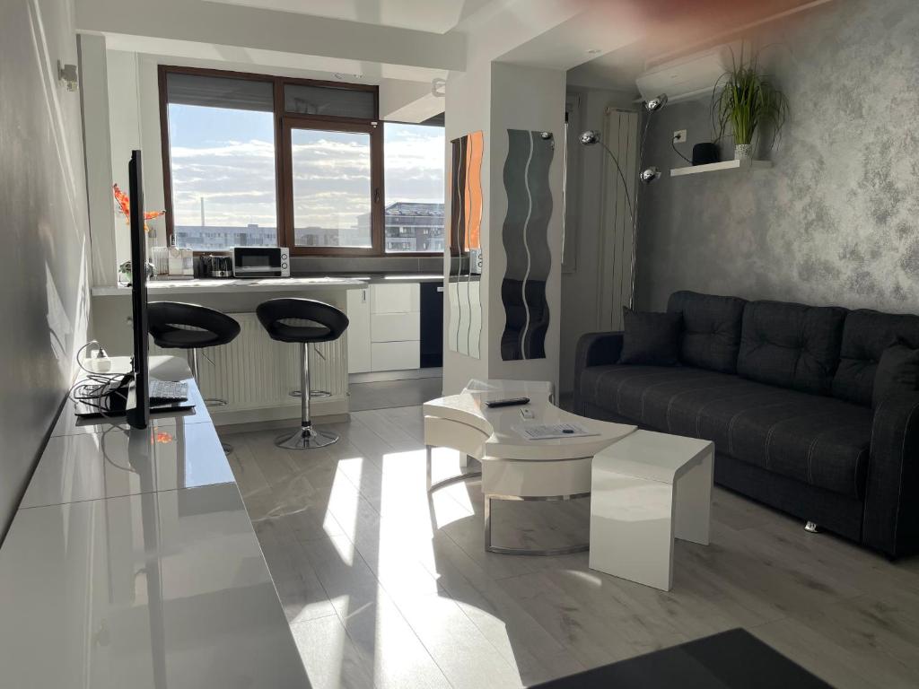 Luxury Two Room Apartment Residence Militari M3 photo