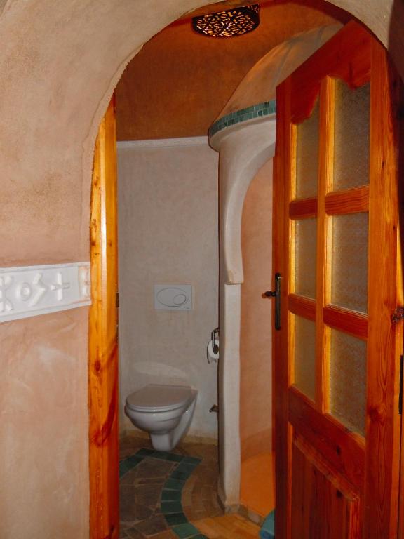 Kasbah Hotel Ait Omar photo