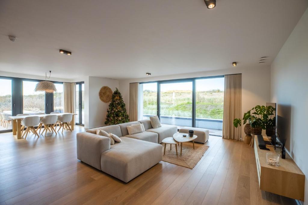 Het Duinterras, Quiet and cozy with big terras, Cadzand