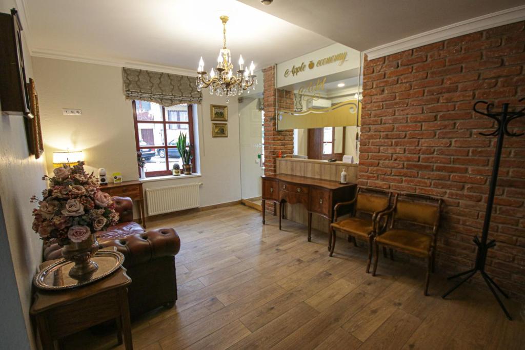 Apple Economy Hotel — Hotel in Kaunas