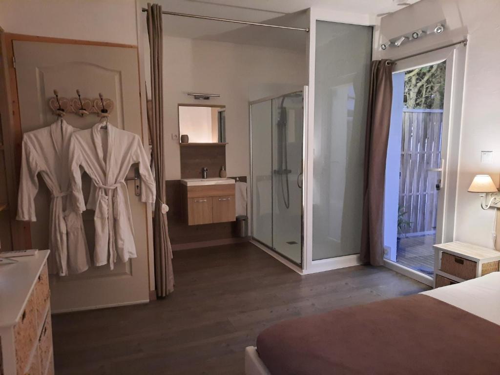 15min de la Cité de Carcassonne dans petit village, chambre au calme, petit-déjeuner et jacuzzi en supplément - 4