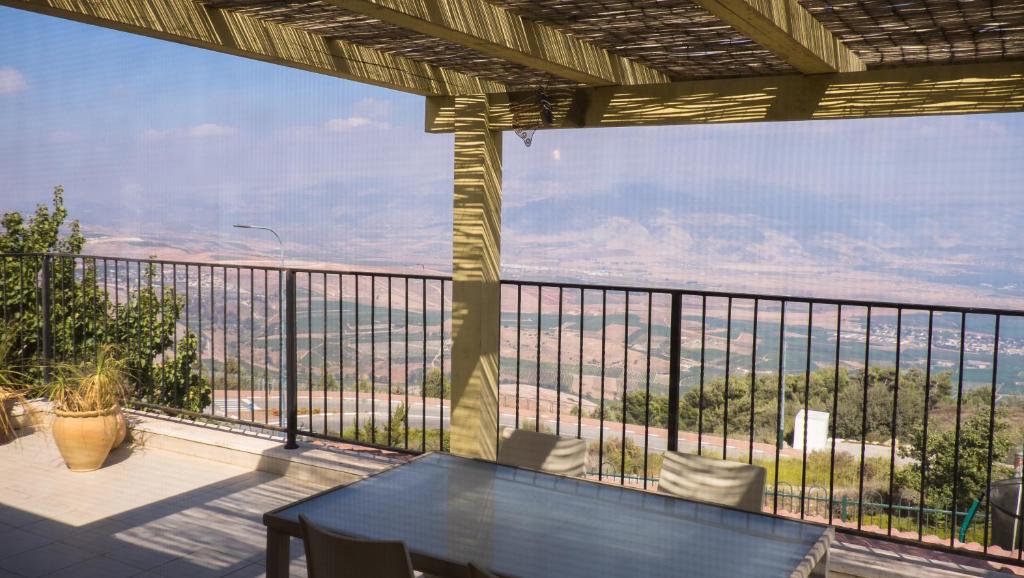 המון חרמון - סוויטה בגליל העליון photo