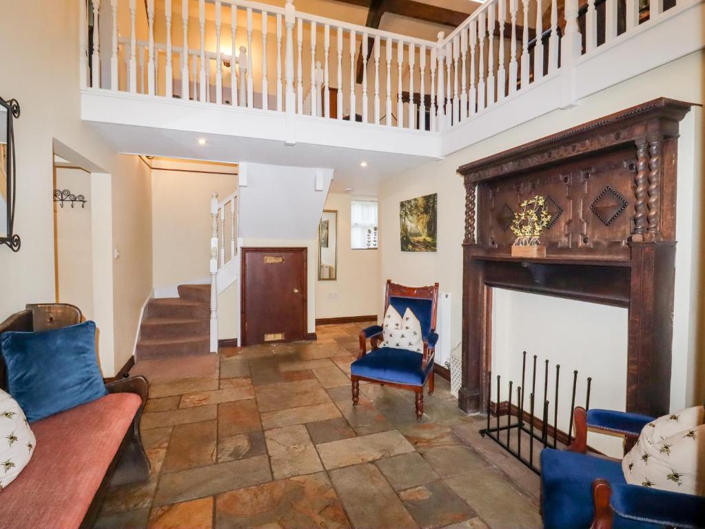 Meadow Place, Ipstones photo 3