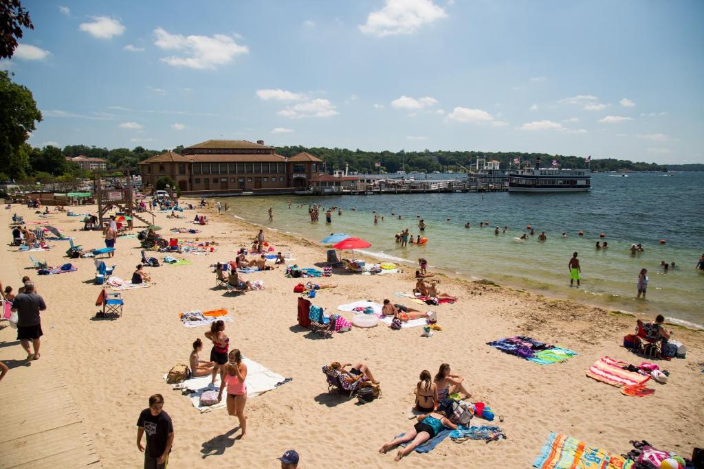 Harbor Shores on Lake Geneva Hotel photo
