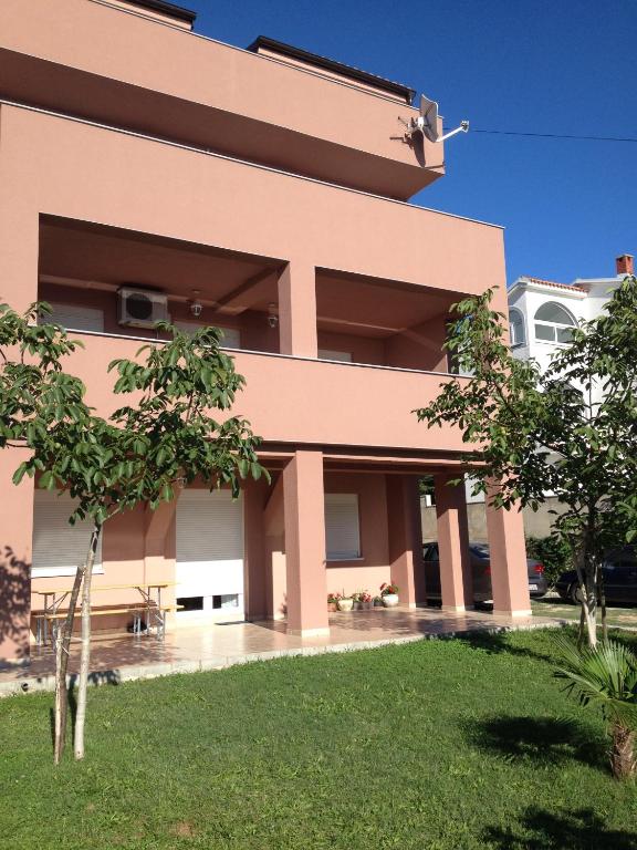 App Ratkovic, Novi Vinodolski