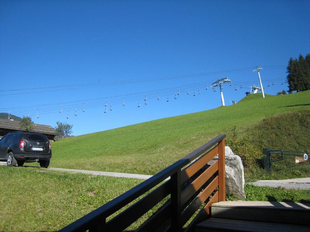 Appartement cosy 4-6 pers balcon, ski au pied, parking couvert - FR-1-459-27 - 2