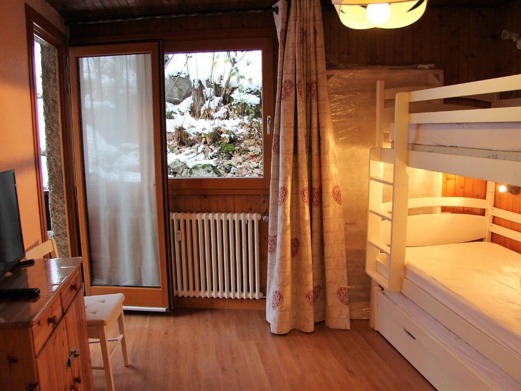 Appartement T2 Centre Village avec Balcon & Cheminée, Proche Piscine et Pistes - FR-1-459-72 - 5