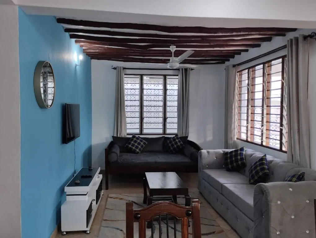 Jameela House, 3 mins to Diani Beach, Massage, Laundry, Transport & Catering Available, hotel v destinaci Ukunda