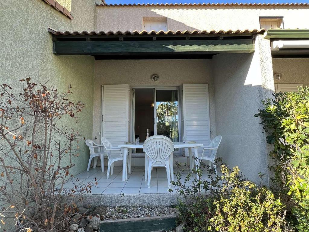 Pavillon à Valras-Plage avec Piscine, Jardinet, Proche Plage et Commerces, Capacité 6 Personnes - FR-1-701-23 - 5