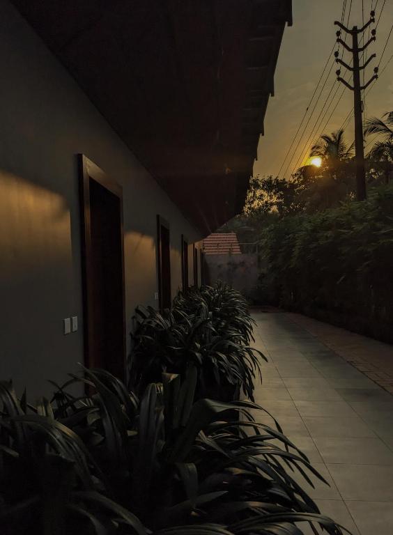Miracle Hotel And Resort photo
