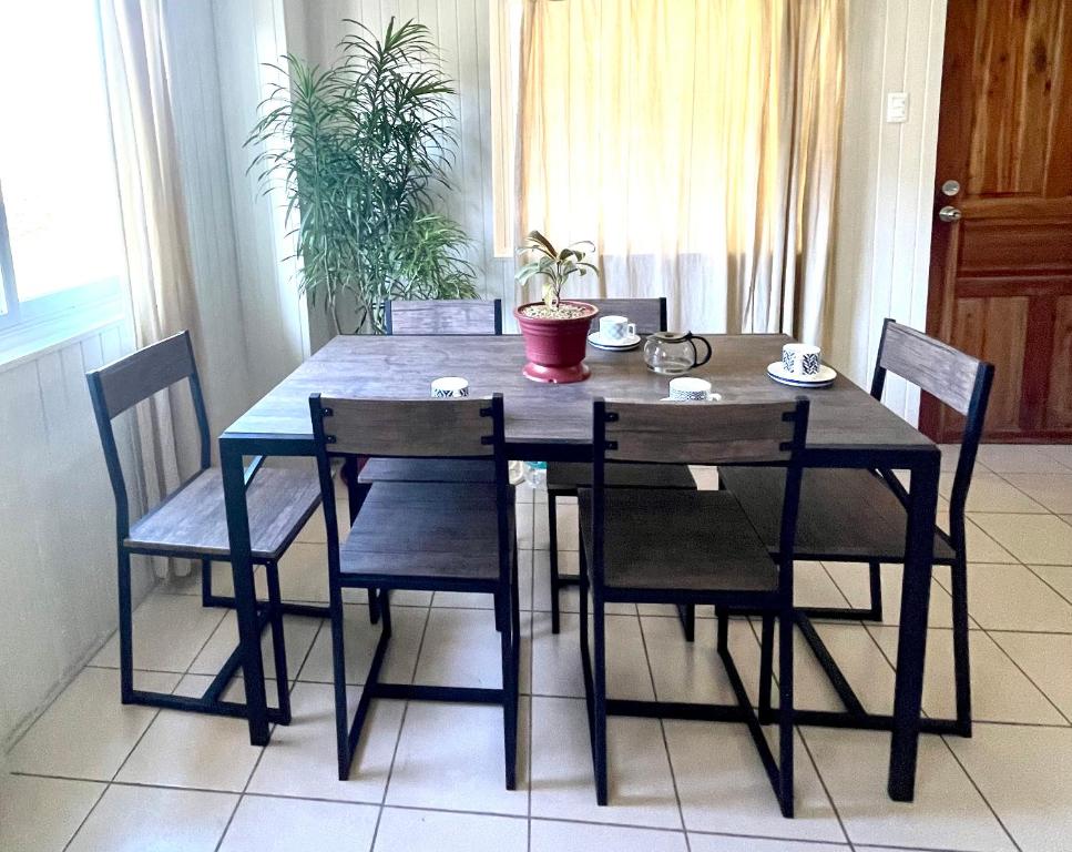 KT Home Apt B photo