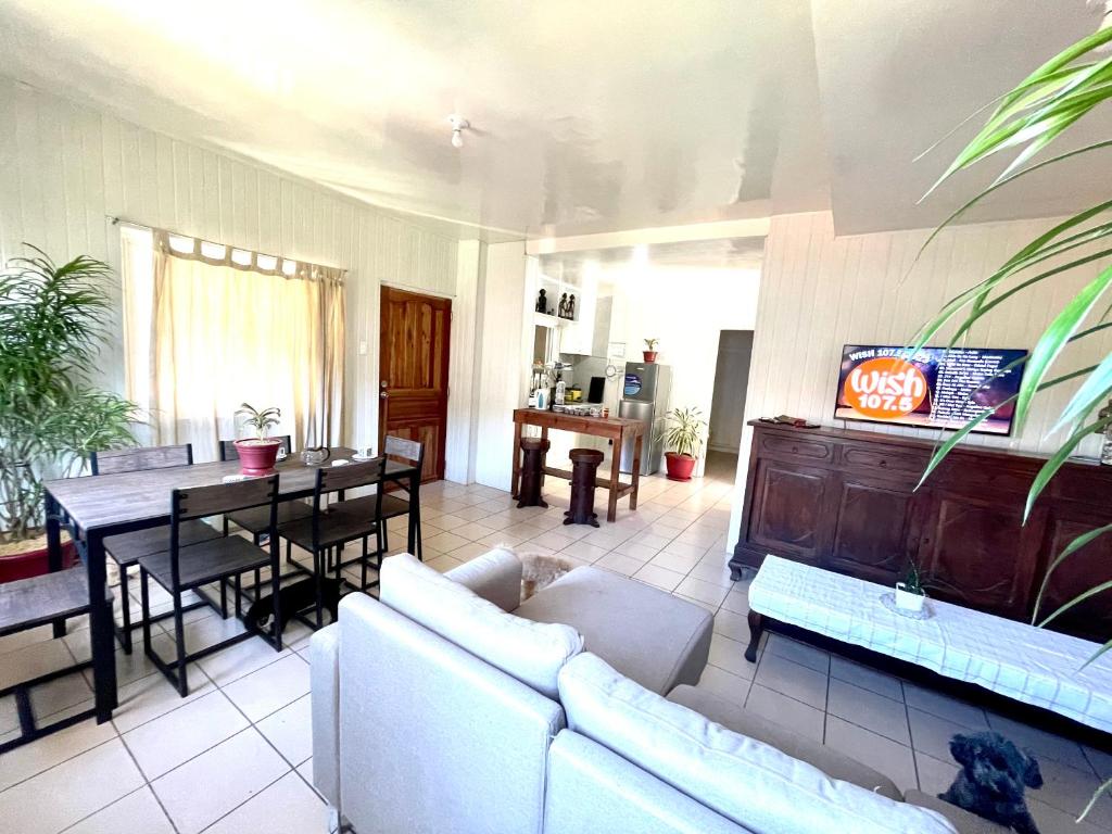 KT Home Apt B photo