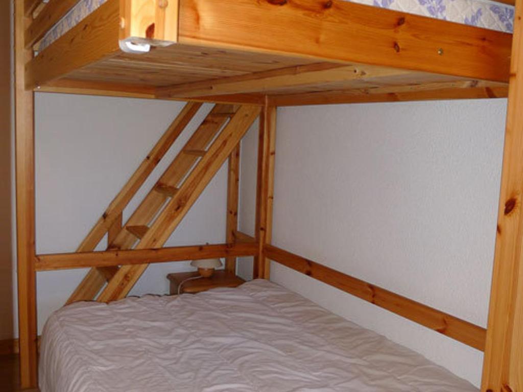 Appartement cosy à Samoëns avec terrasse et parking - FR-1-629-72 - 3