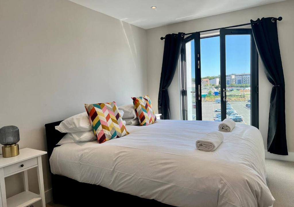 Margate Main Sands Sea views Central Location Sleeps 4, Kent