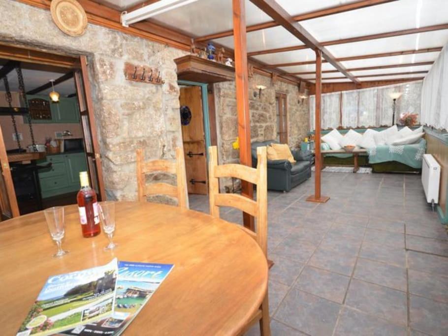 Granite Country Cottage photo 4