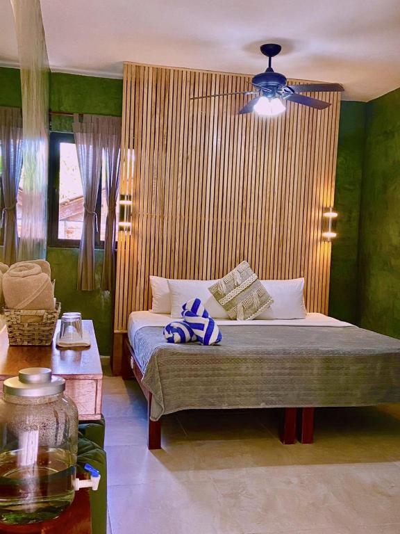 Playa Canek Beachfront Eco Hotel - 2