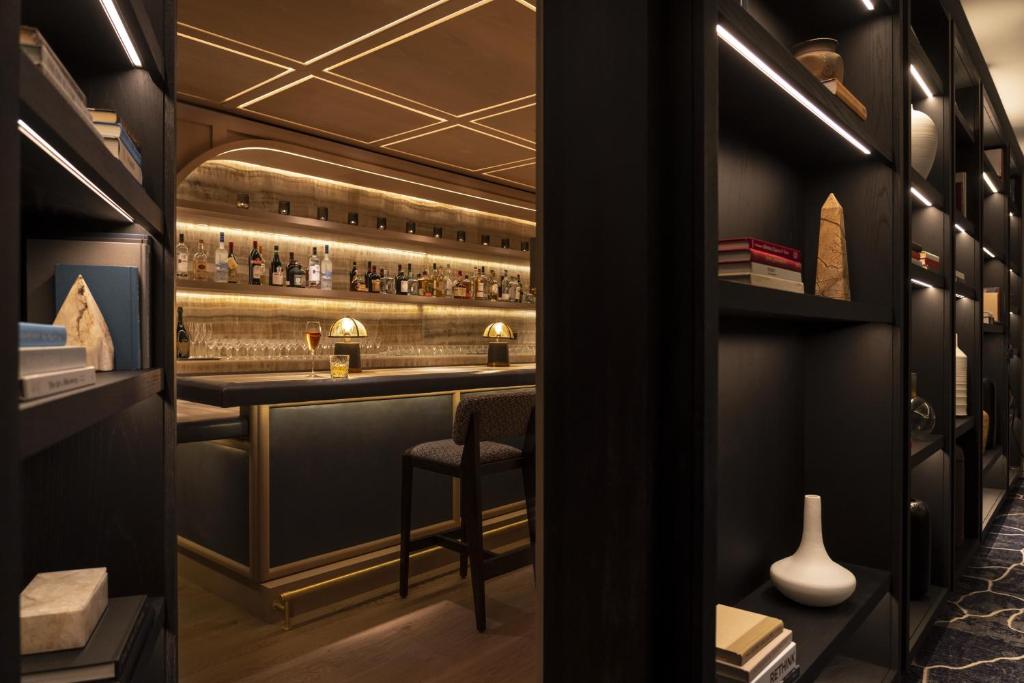Bar/lounge