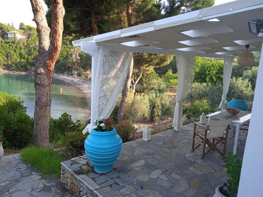 Marianna Studios — Hotel in Alonnisos