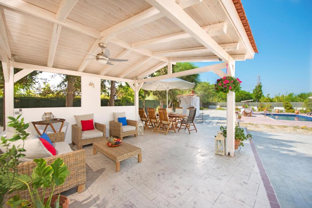 Villa Dora photo