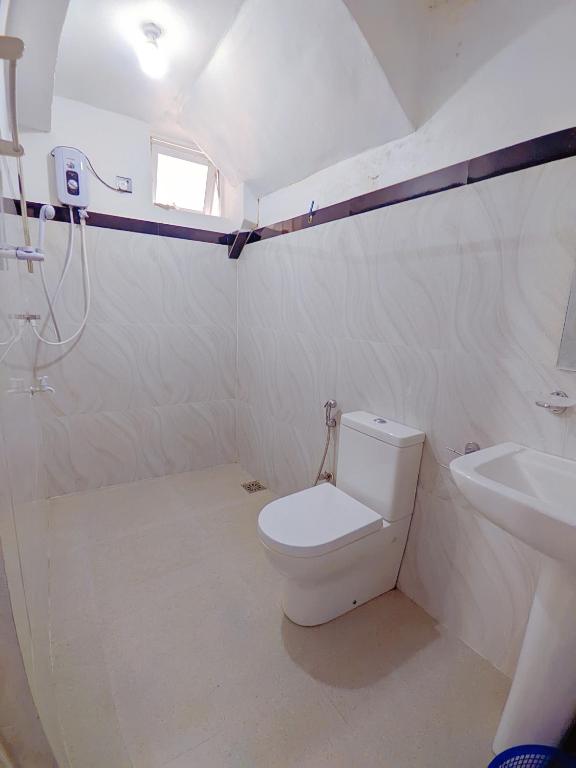 White Home photo