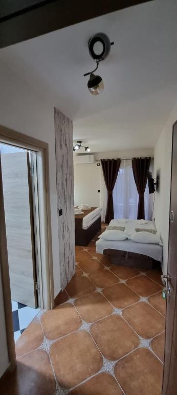 Deluxe Apartmani Vila Pejovic Sutomore - 5