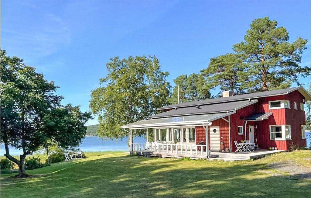 Stunning Home In Domsj With Sauna, Wifi And 3 Bedrooms