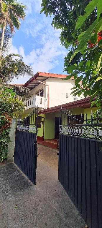 Wimala B&amp;B — Hotel in Bentota