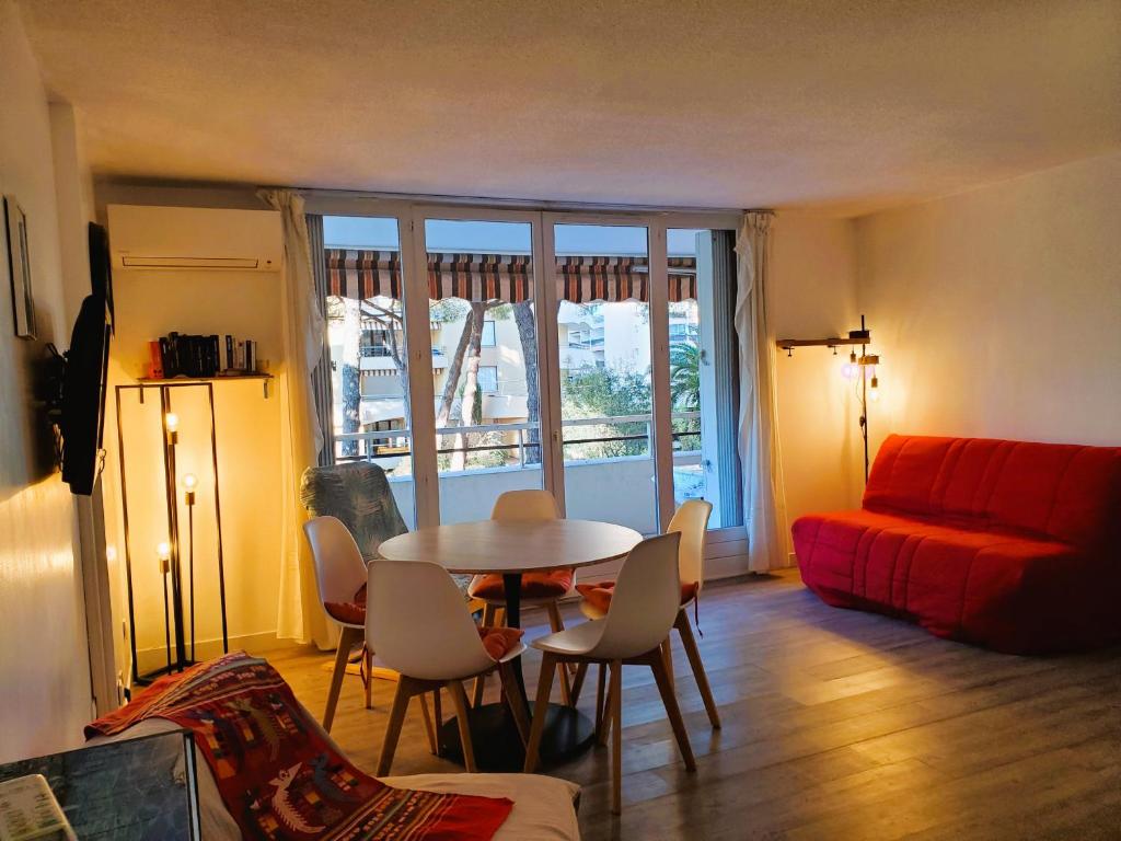 FREJUS PLAGE Miougrano T2 55m2 Climatise Piscine - 2