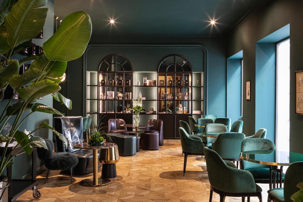 Hotel Continentale — Hotel in Trieste