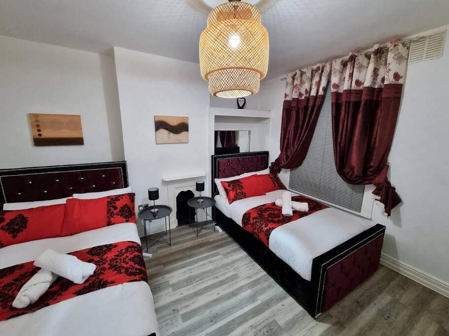 *6R* setup for your most amazing & relaxed stay + Free Parking + Free Fast WiFi *