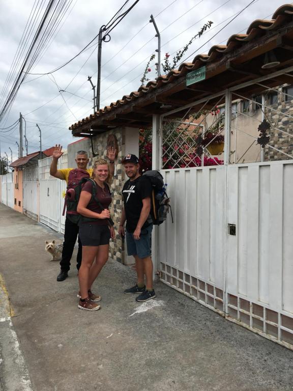 Villa Mitad del Mundo - 3
