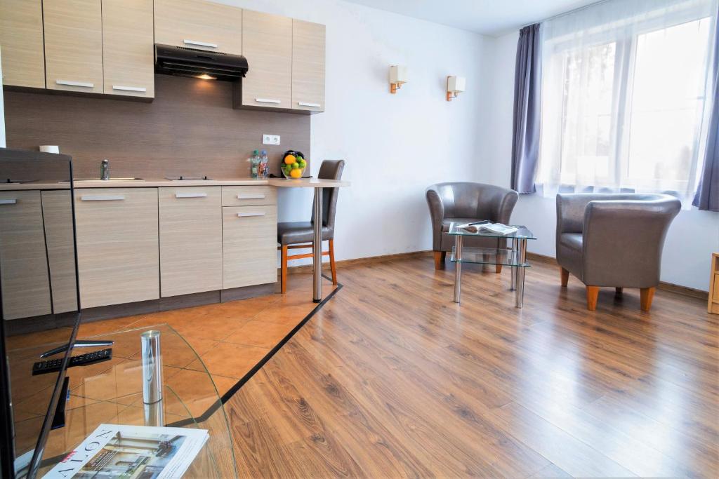 Warsaw - Apartments Apartamenty Wilanow