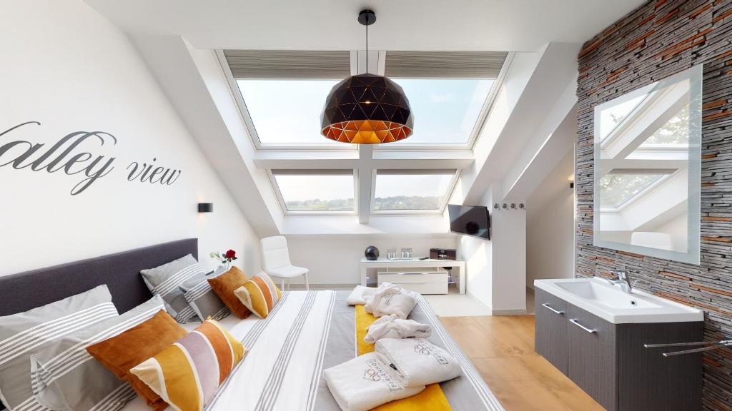 Valley View B&B with private wellness, Bullange