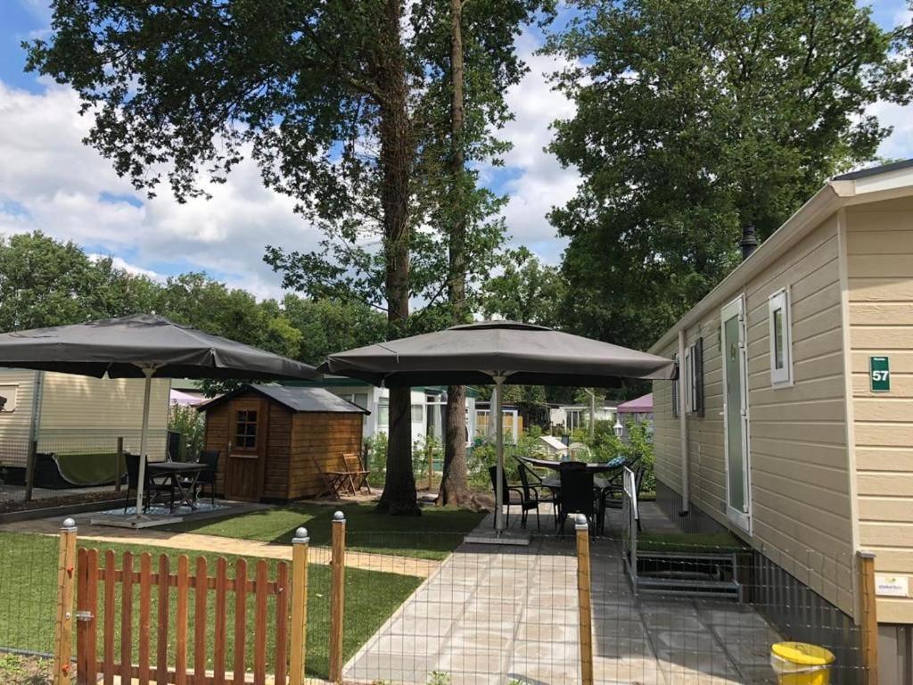 Slapen in de Maashorst - Chalet op Camping de Heische Tip - For recreation only