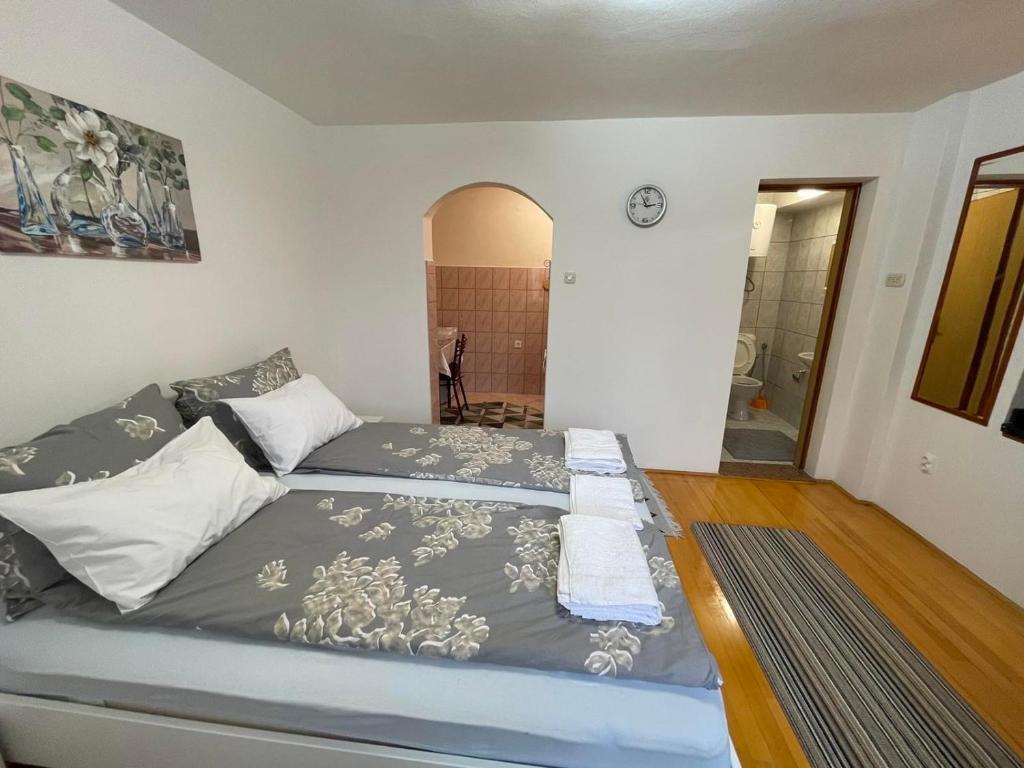 Studio Apartman Sedrenik - 2