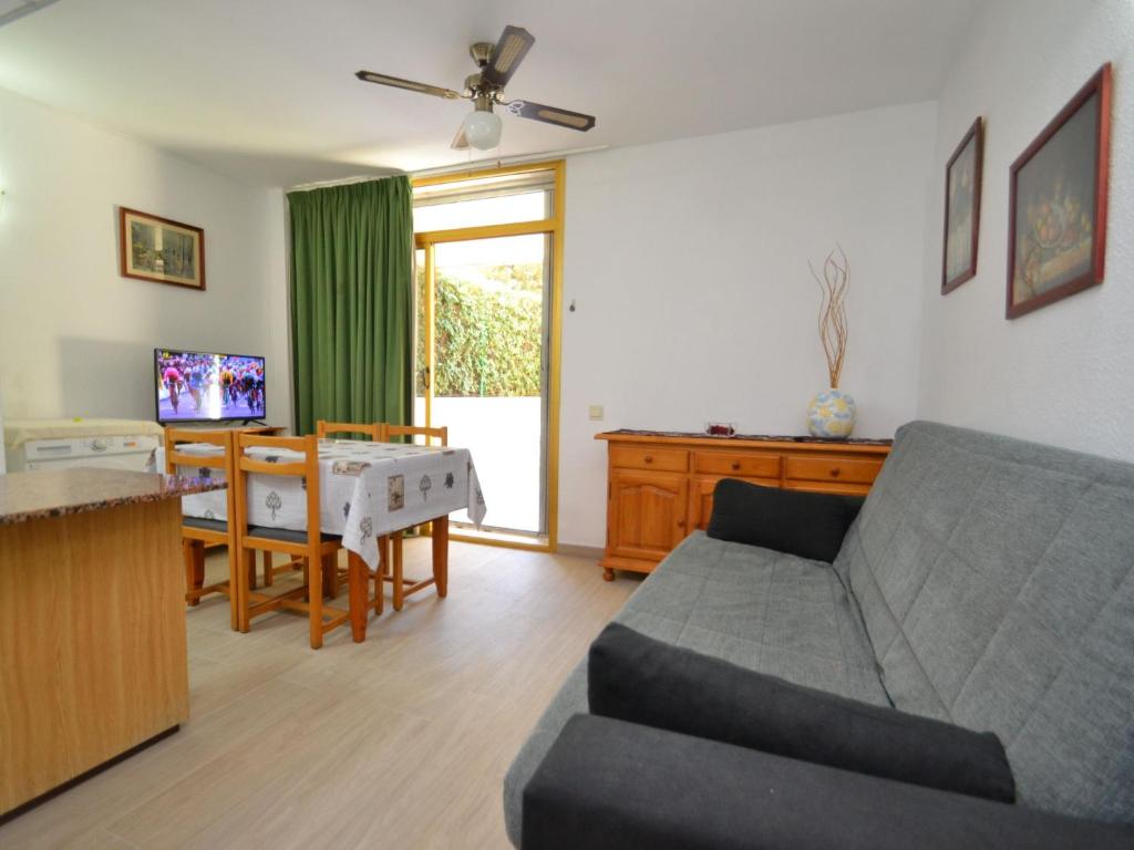 Apartment Catalunya 7 by Interhome - 3