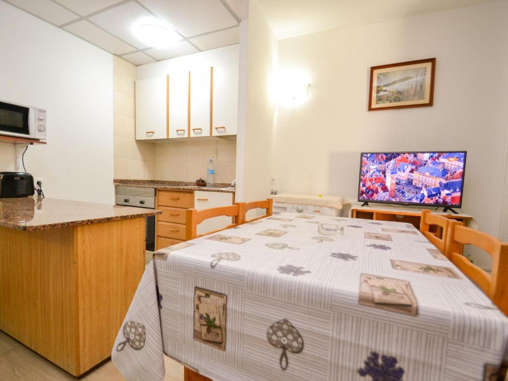 Apartment Catalunya 7 by Interhome - 4