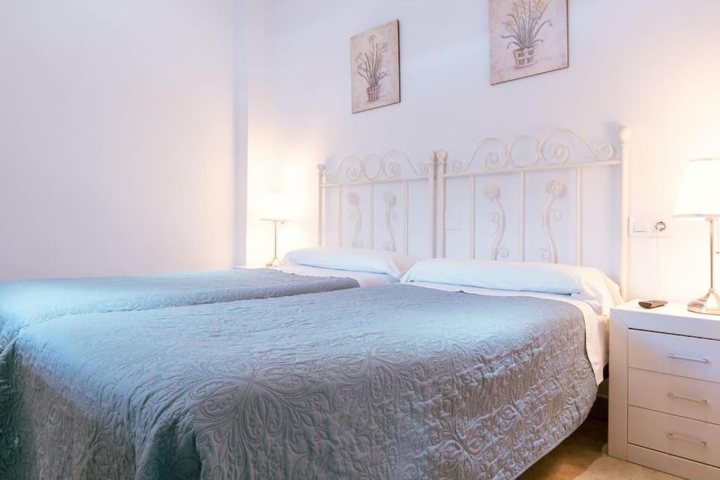 Apartamento con encanto en patio sevillano (202) - 2