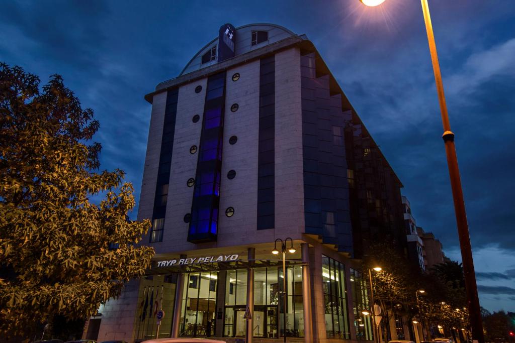 Hotel Zentral Gijón Rey Pelayo - 4
