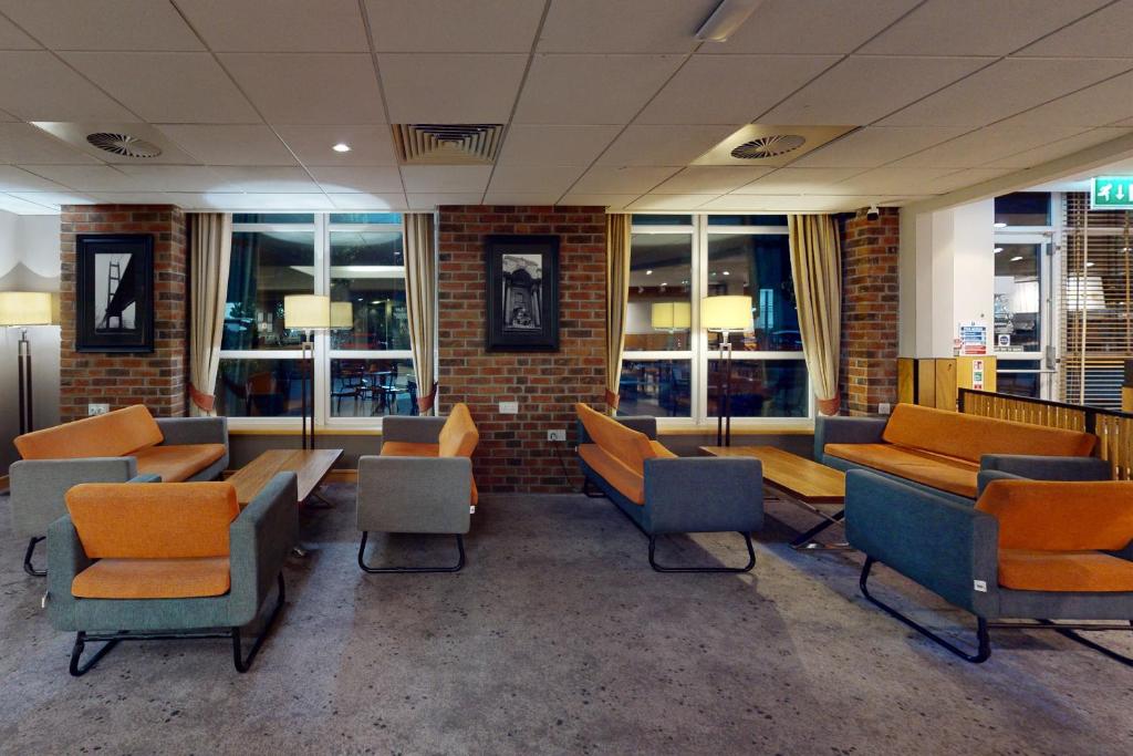 Village Hotel Hull photo