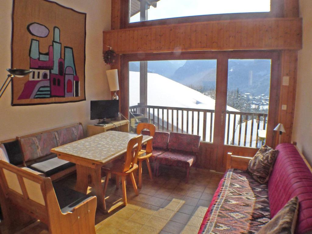 Appartement calme à Samoëns, 2 chambres, animaux admis, proche centre - FR-1-629-24 - 3