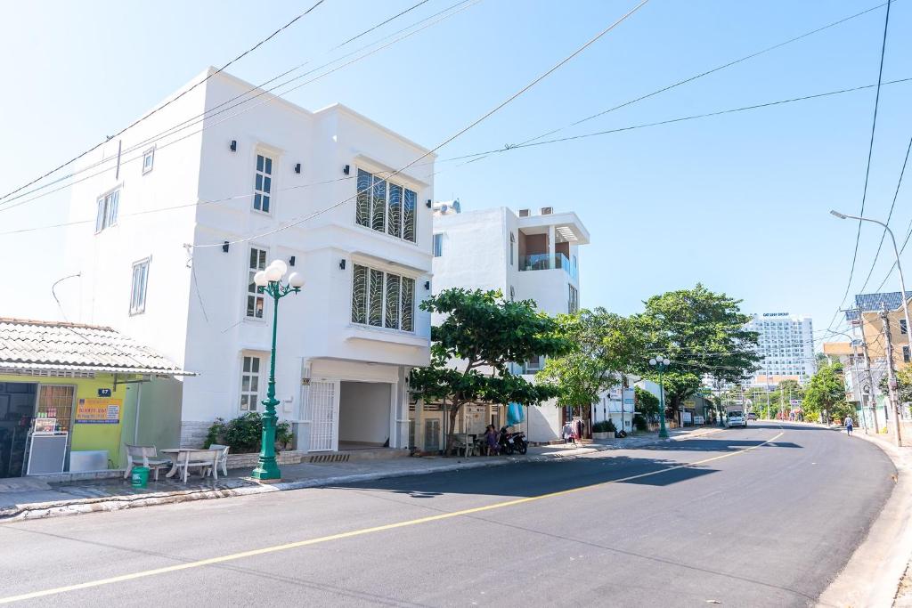 Sea Villa 69 Trần Phú – Sát Biển – Có Bãi Tắm Riêng