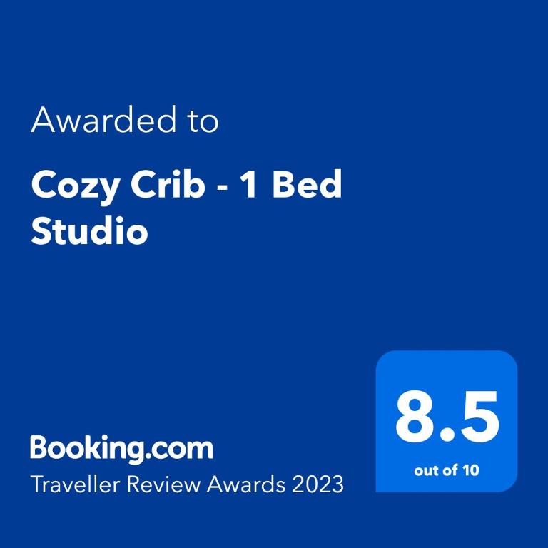 Cozy Crib - 1 Bed Studio photo