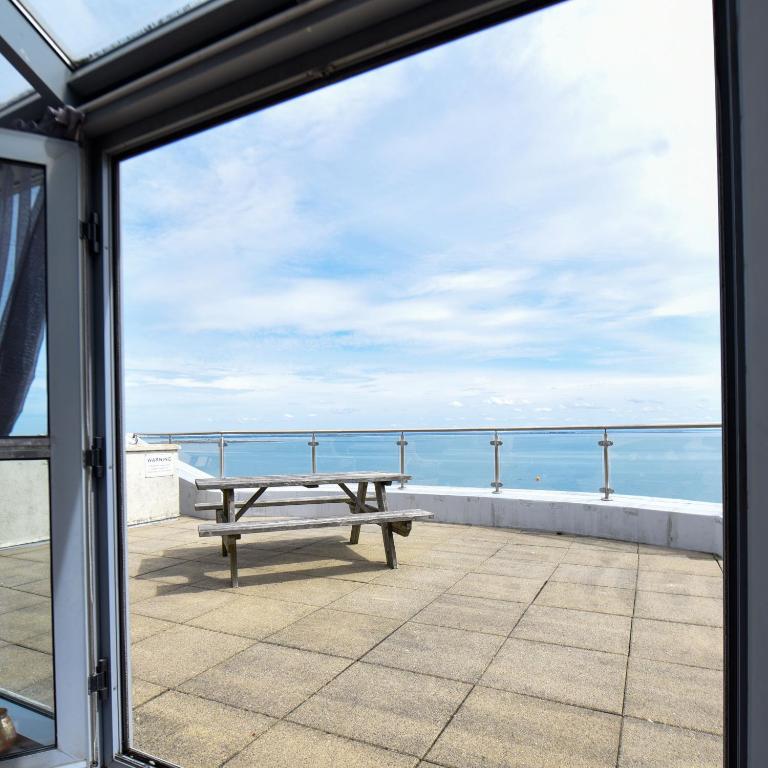 Galway Bay Sea View Apartments photo