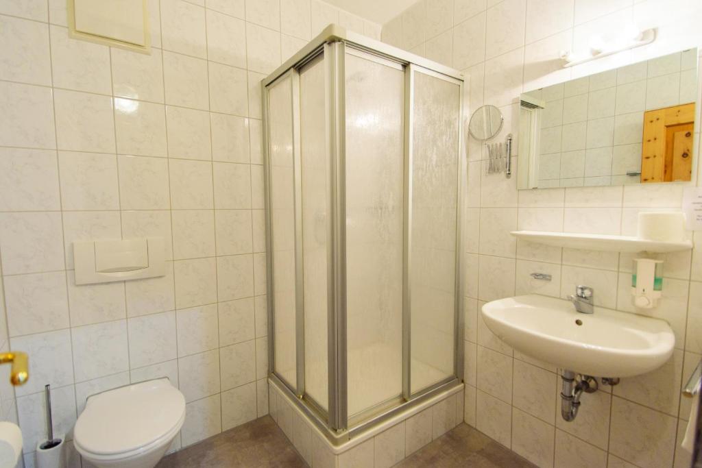 Hotel Bohn photo